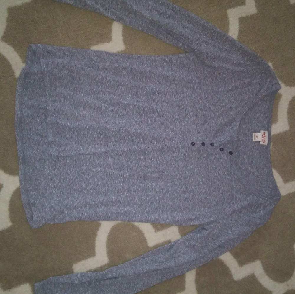 Mossimo Henley - Picture 2 of 2